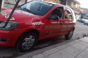 Academia de conductores red car