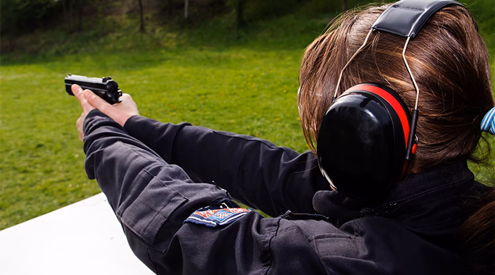 &iquest;Cu&aacute;les son las 4 reglas de las armas de fuego?