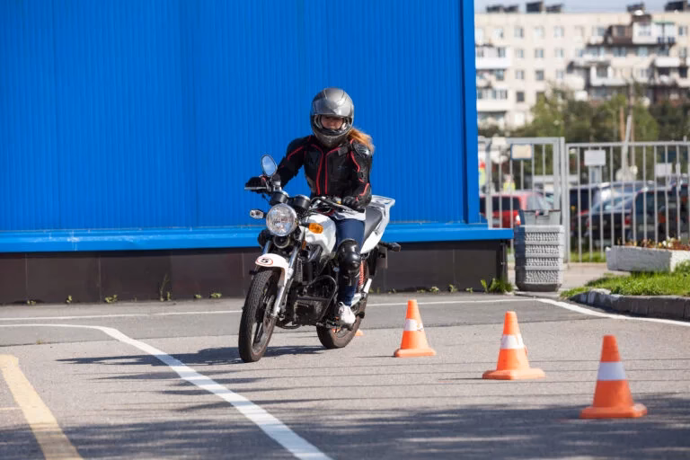 Casco de Moto: Tu Gu&iacute;a Definitiva de Seguridad