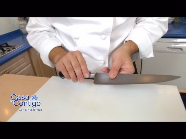 &iquest;C&oacute;mo aprender a usar bien un cuchillo?