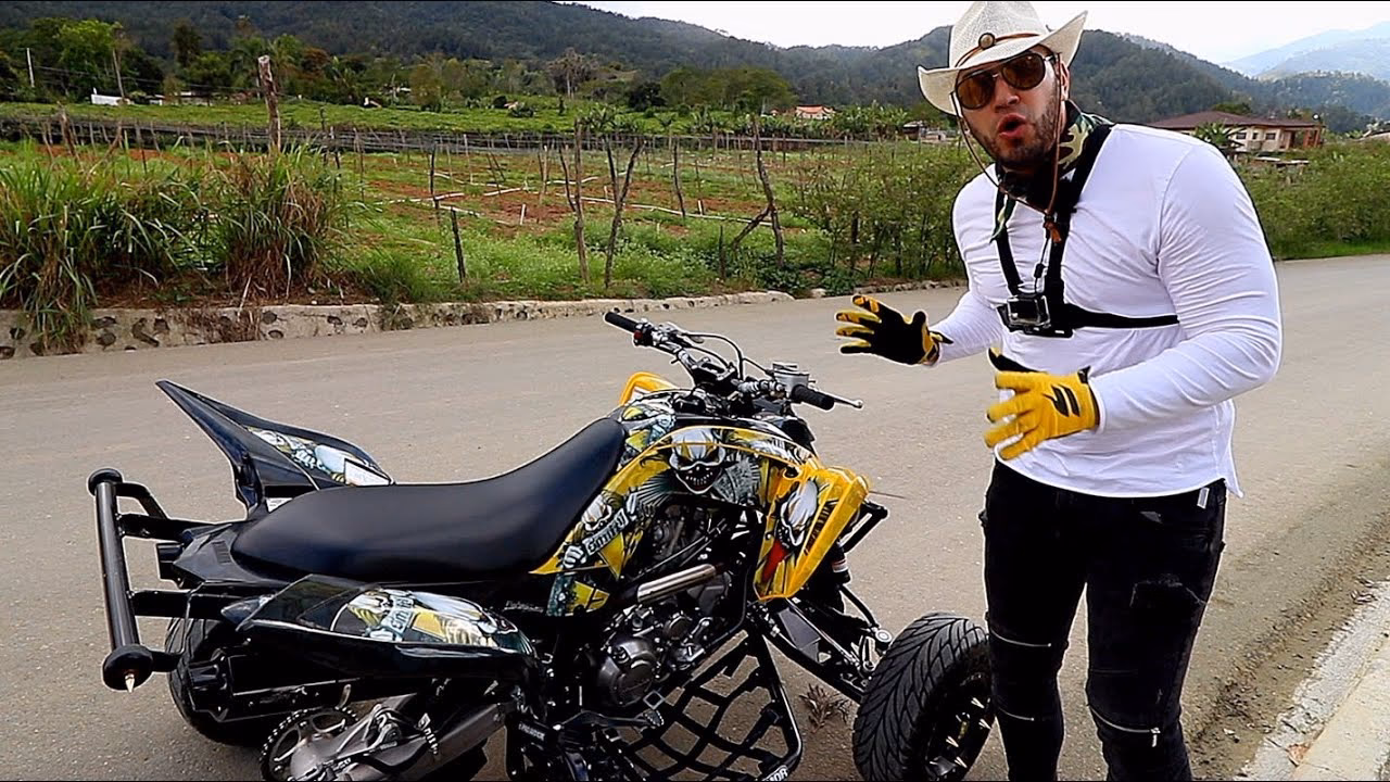 ¿Qué se necesita para manejar un cuatrimoto?