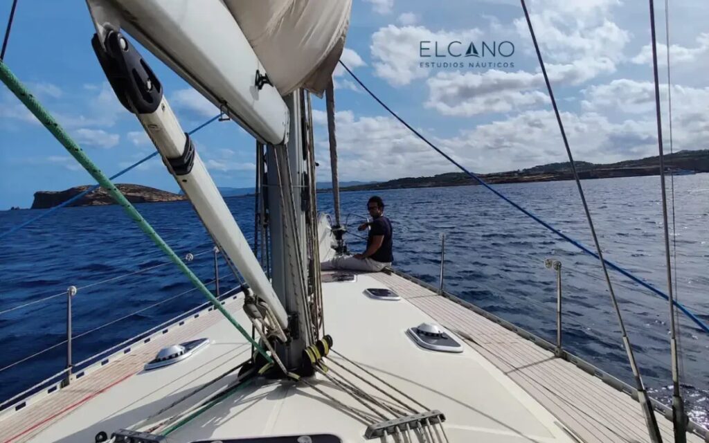 Guía Definitiva para Aprender a Navegar un Velero