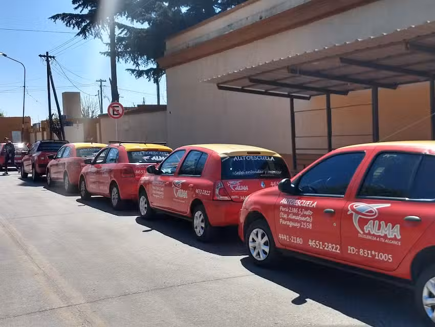 AUTOESCUELA ALMA MOTOESCUELA