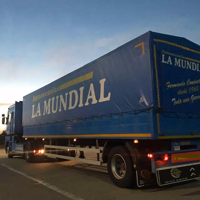 ¿Cuánto cuesta sacar el carnet de conducir en Asturias?