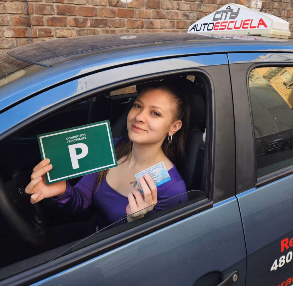 ¿Puede una mujer de 60 años aprender a conducir?