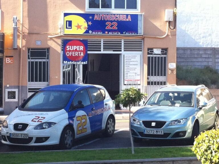Sueldo de profesor de autoescuela en Tenerife