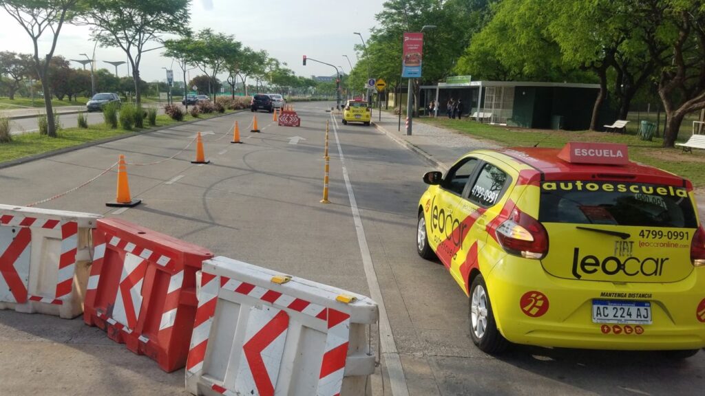 Guía Completa para tu Licencia de Conducir Clase B