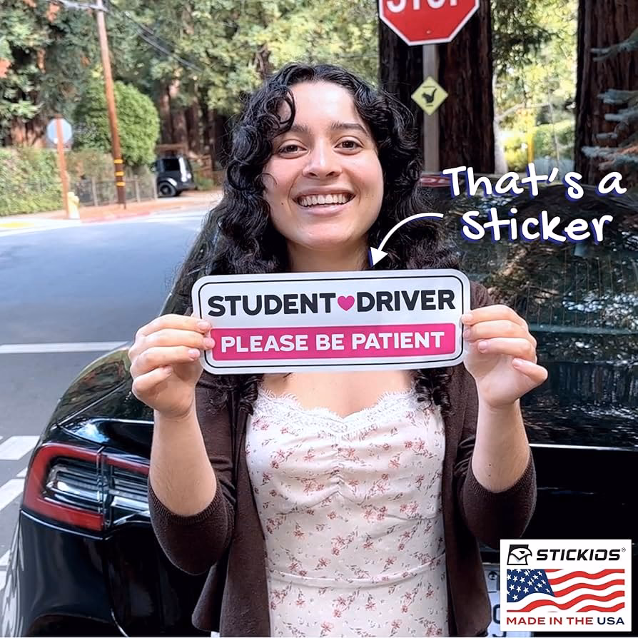&iquest;Puedo hacer mi propia pegatina para conductor estudiante?