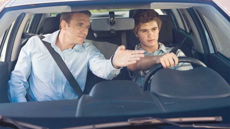 &iquest;Cu&aacute;nto Gana un Instructor de Autoescuela?