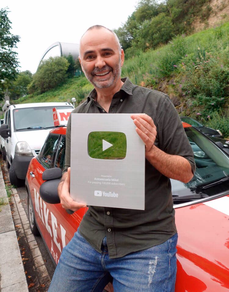 &iquest;Cu&aacute;nto cuesta una clase pr&aacute;ctica de conducir en Bilbao?