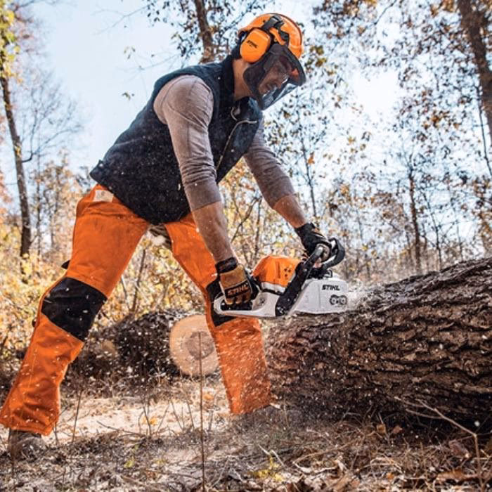 &iquest;Qu&eacute; significa la letra T en una motosierra?