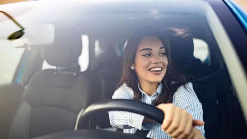 &iquest;C&oacute;mo se le ense&ntilde;a a una persona mayor a usar un tel&eacute;fono inteligente?