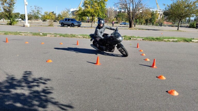 Costo del Carnet de Moto en C&oacute;rdoba: Gu&iacute;a Completa