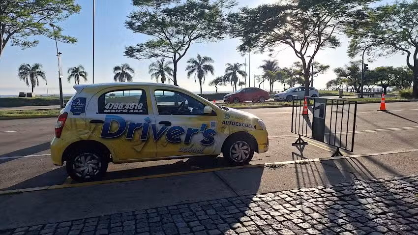 Driver&rsquo;s School Vicente L&oacute;pez