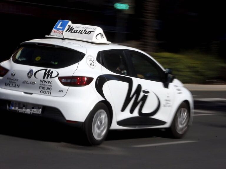 &iquest;Cu&aacute;nto dura realmente un curso de autoescuela?