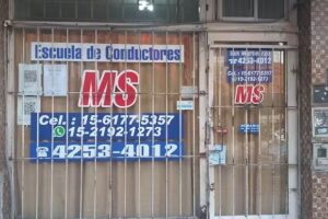 Escuela de Conductores MS