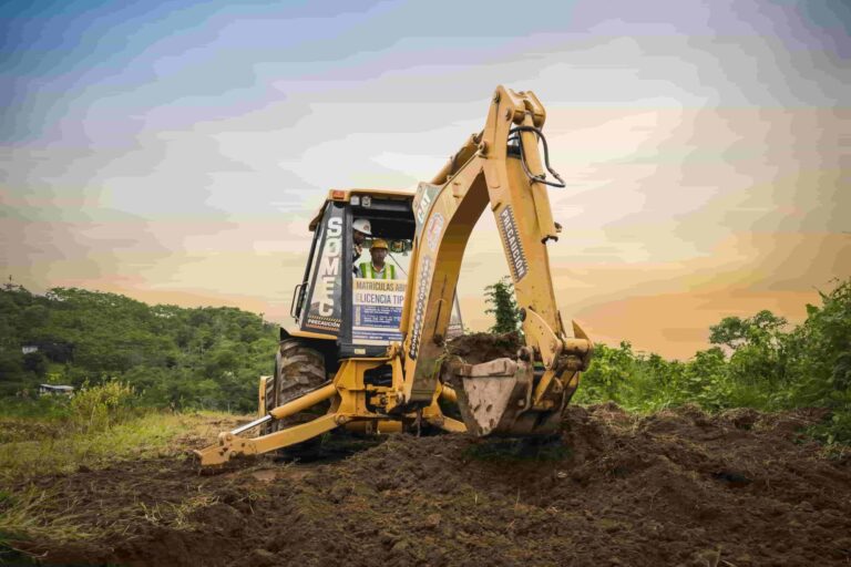 Tractor Oruga: El Gigante de los Trabajos Pesados