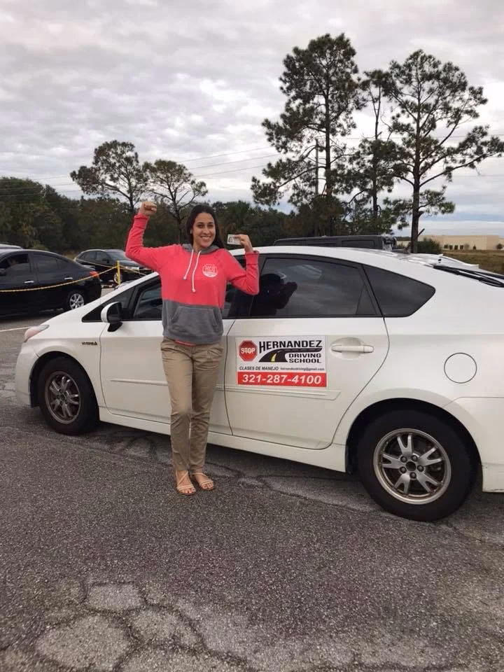 &iquest;Qu&eacute; necesito para sacar la licencia de conducir en Florida por primera vez?