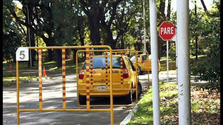 Autom&oacute;vil Club Argentino: Historia y Gu&iacute;a Completa