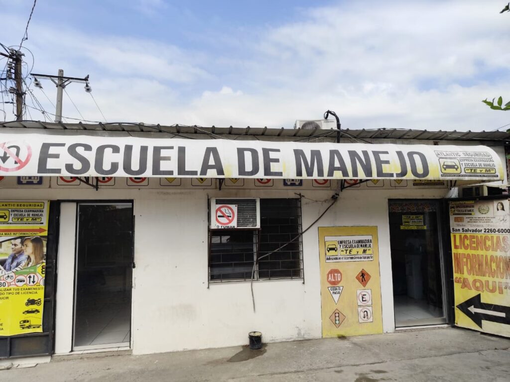 Costo de Clases de Manejo en Houston, TX