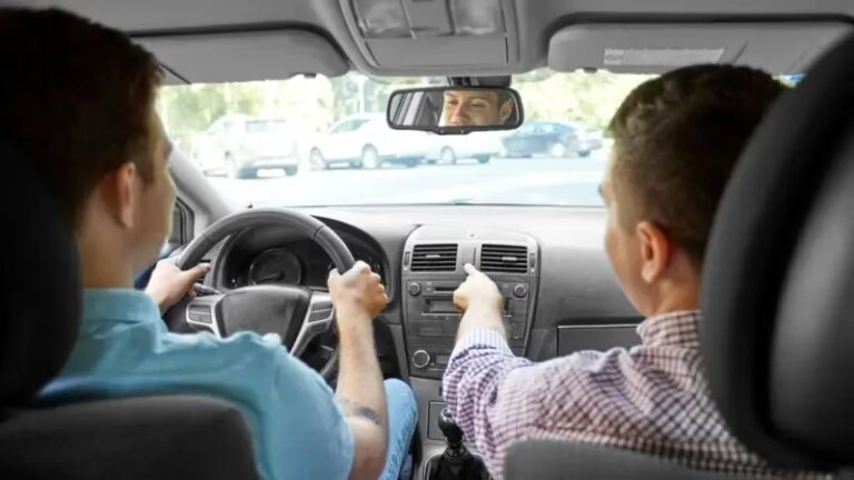 Aprender a Manejar: &iquest;Como un Nuevo Idioma?