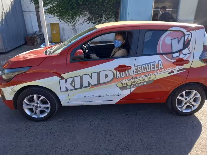 Kind Escuela de Manejo